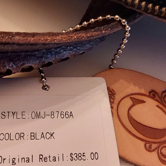 Crest by Olive Miller Leather Tote Bag / Purse. - Picture 6 of 7